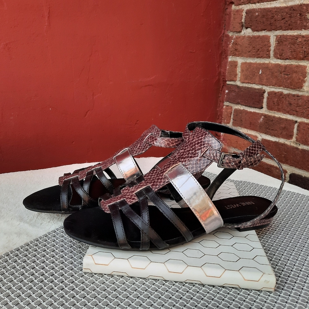 Nine West True You Metallic Snakeskin Strappy Gladiator Flat Sandals NEW 8